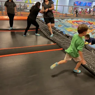 Run jumping into the airbag