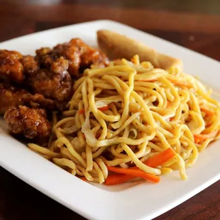 food, ramen and noodles