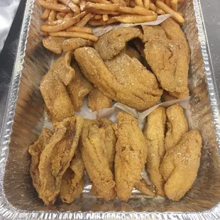 10 pice perch And  10 pice tilapia. combination. Include the fries.