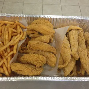 Perch and widening fish with the fries