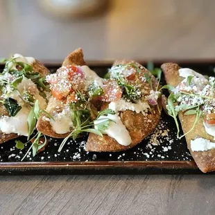 JUNIOR Restaurant & Lounge