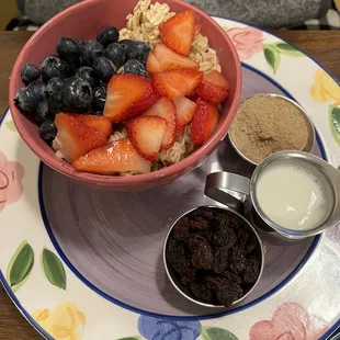 Oats and Milk with Berries