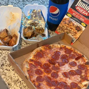 Pepperoni pizza