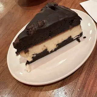 6" Brownie Explosion Cheesecake