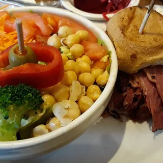 Salad & Sandwich