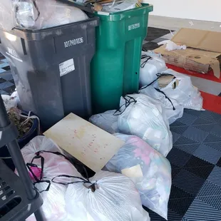 Your dumpster are full, dont worry call us!!  Junk removal and trash pick up in Albuquerque and Rio Rancho NM