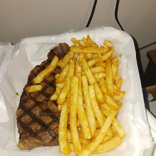 Crispy delicious fries!!!! The steak was perfect and cooked exactly how I asked. Love this place.