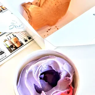 One tub of (hollow) taro ice cream