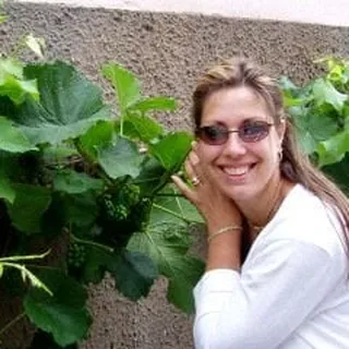 Lynda K.