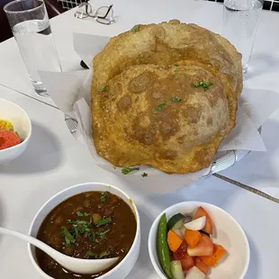 Chole bhatura