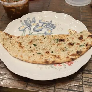 Garlic naan