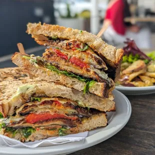 Juno's Kitchen & Delicatessen