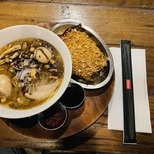 Garlic Tokyo Tonkatsu Ramen
