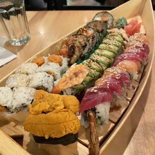 Uni, spicy salmon, pacific, caterpillar