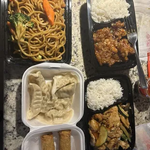 Vegetable Lo Mein, Steamed Chicken Dumpling, sesame chicken lunch special, cashew chicken lunch special, 3 egg rolls