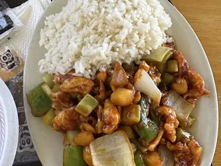 Kung Pow Asian Diner