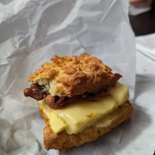 Breakfast biscuit