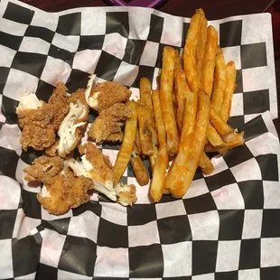 Chicken tenders are good. We had already torn them and gave some to the baby so this was not the full serving.