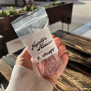 Red velvet cake pops