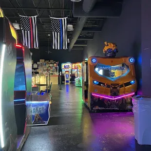 Jurassic Golf and Arcade
