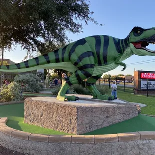 Greeno Dino.