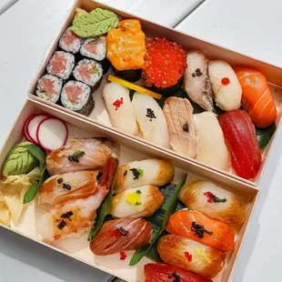 Jurin Omakase Box (10 Pieces) + Nigiri Tasting (10 Pieces) (@joeynht)