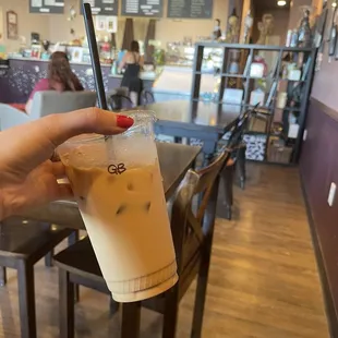 Large gingerbread iced latte