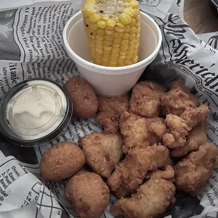 Catfish nuggets and corn