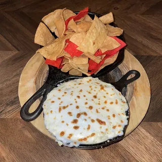 Spinach Artichoke Dip and Chips