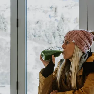 ramen and noodles, interior