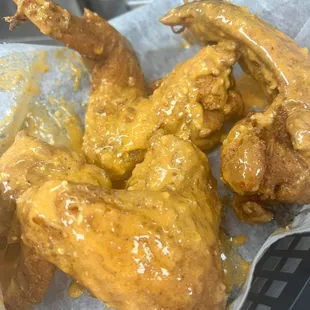 food, fried chicken, fried chicken wings, chicken wings and fried chicken, chicken wings, bbq wings, chicken, poultry, bbq chicken