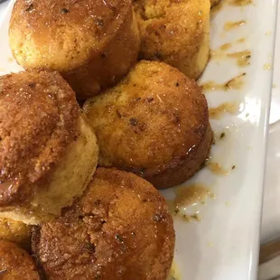 Cornbread with honey Cajun butter