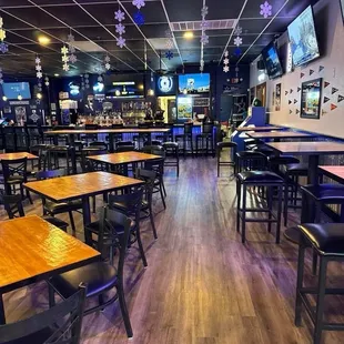 New Furniture &amp; Floors!