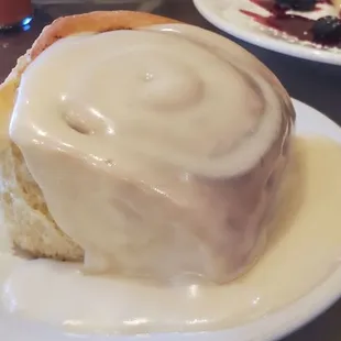 Cinnamon roll