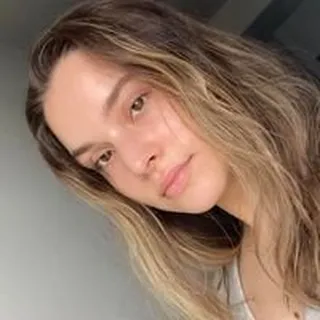 Amber S.