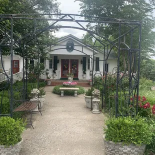 Outside entryway of the restaurant. Cute place!