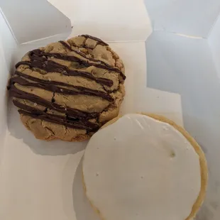 Chocolate Chip and Petit Four cookies
