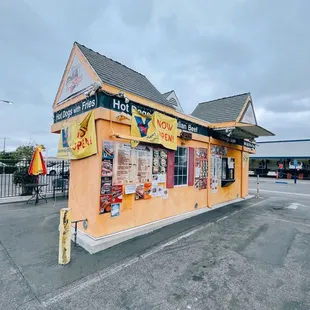 Storefront: Drive thru side