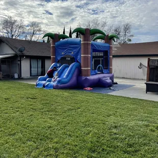 Bounce house with slide