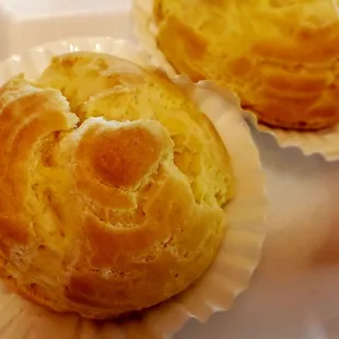 Persian Cream Puffs