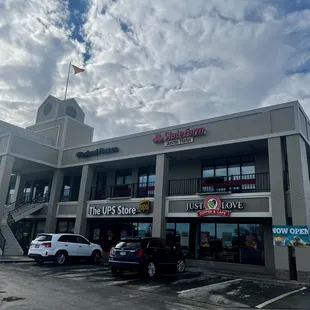 Front of the store. Store is located near UPS store, facing Stadium Blvd