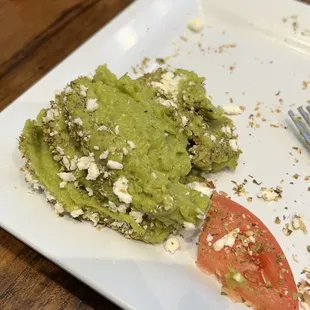 guacamole and tomato