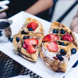 &quot;Berry Berry Bo Berry Waffle&quot; - Just Love Coffee Cafe