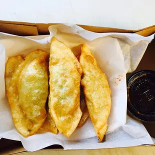 Mandoo 5PCS, Korean style fried dumpling with JME soy garlic dipping sauce