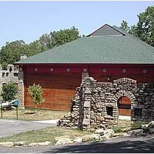 Just Off Broadway Theatre - surrounded by old Parks Bldng.