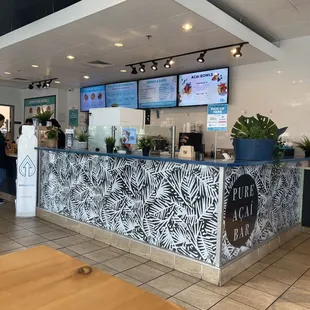 the front counter of a fast food restaurant