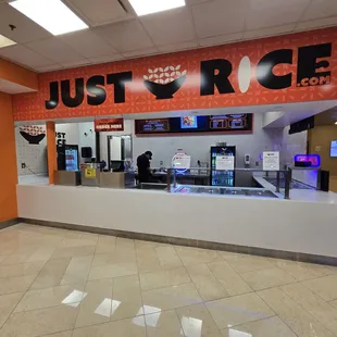 The location, in the plaza hotel