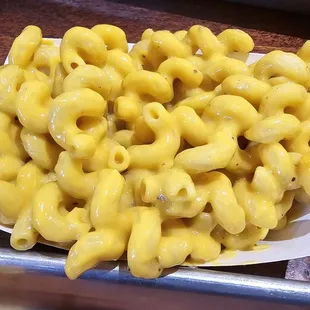 Side of mac and cheese