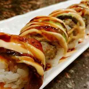 Dragon roll