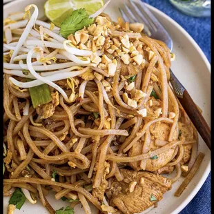 Pad thai